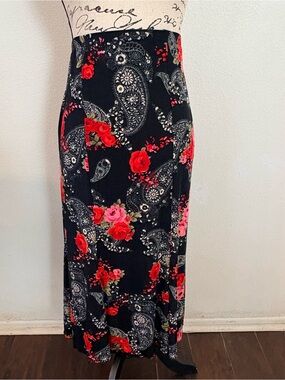 dressbarn Black Maxi Skirt with Red and Pink Floral Paisley Print